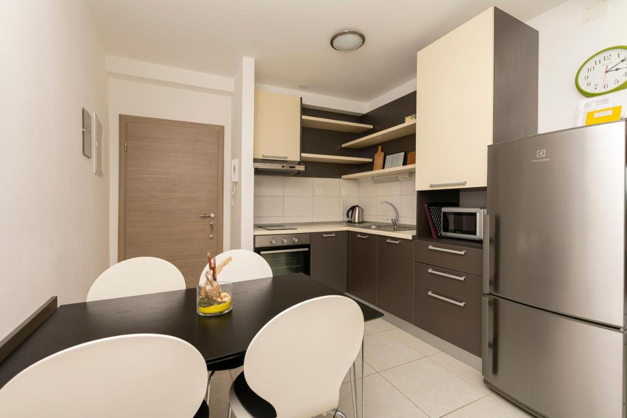Apartments Djani Mimice Extérieur photo